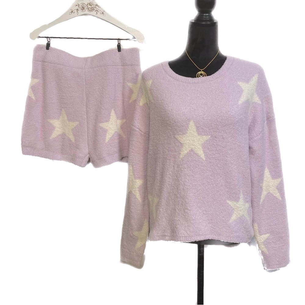 NWT - Sincerely Jules - Lavendar and White Star Bouclé Lounge Set